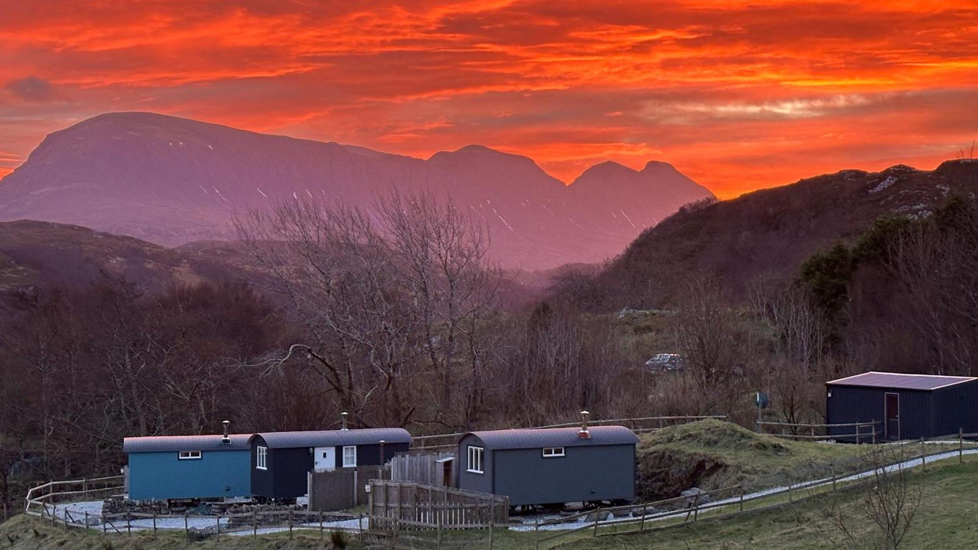 Willa West Coast Hideaways Nedd Zewnętrze zdjęcie